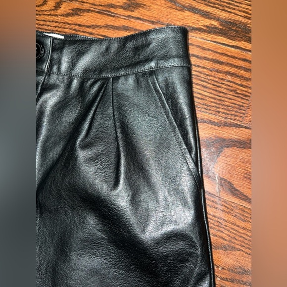 Princess Polly leather shorts - Picture 4 of 5